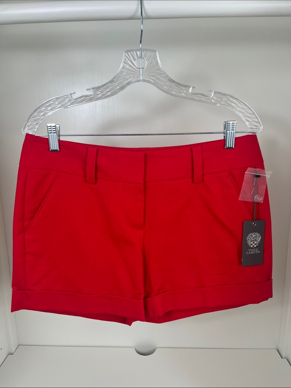 NWT Vince Camuto Havana Cuffed  4” Inseam Shorts in Cherry Red